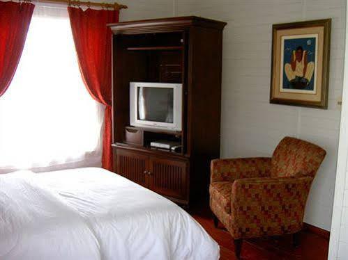 Victoria Fields Hotel & Resort La Barra Екстериор снимка